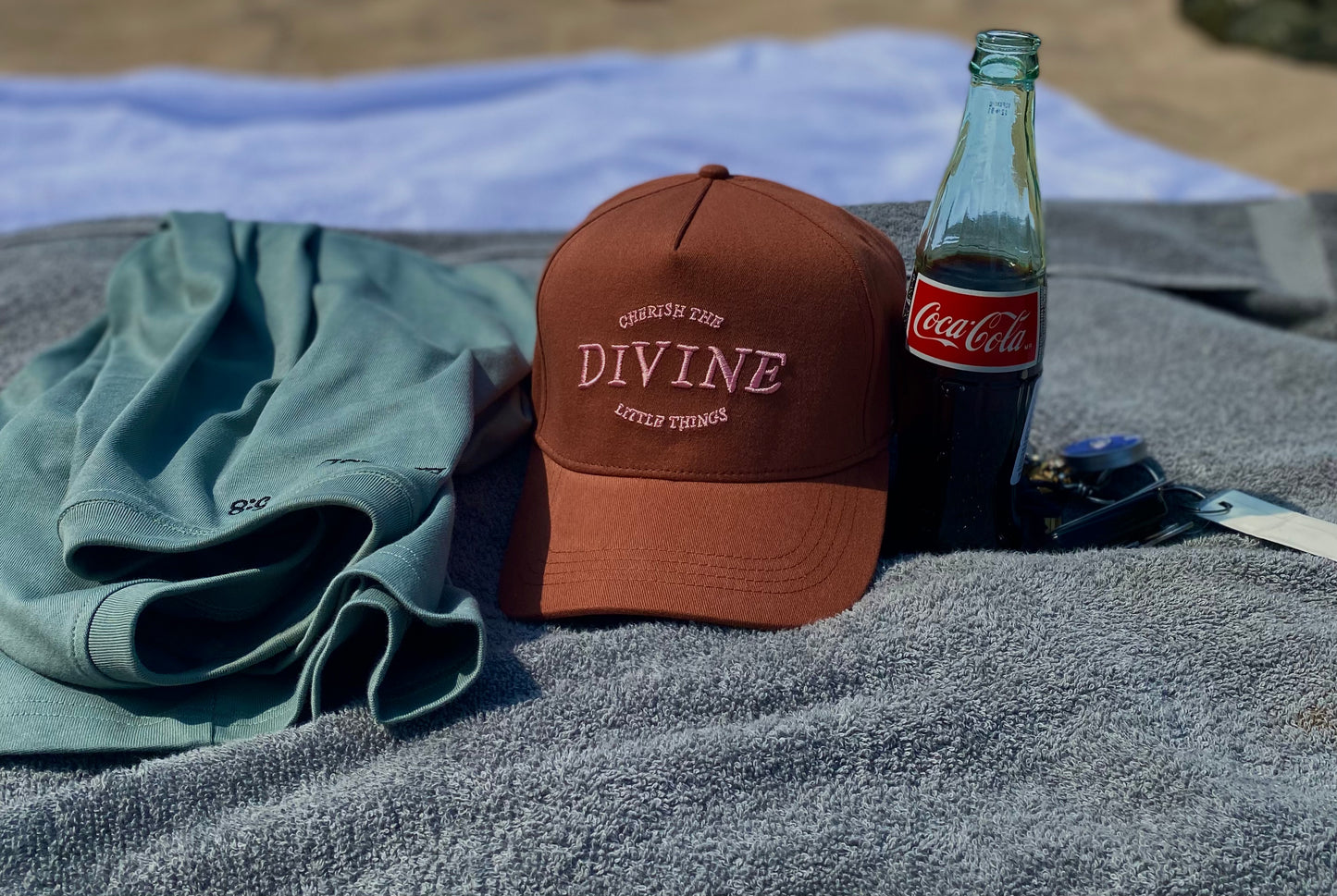 DIVINE little things Hat